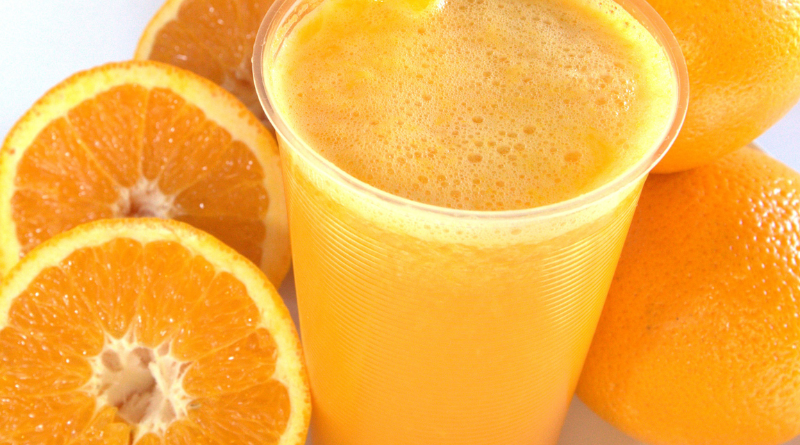 Como fazer suco de laranja natural em casa?